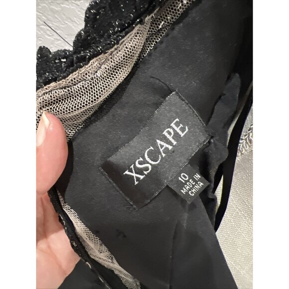 Xscape Black Lace Mermaid Gown Size 10 - Picture 5 of 10